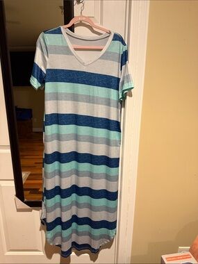 Striped V-Neck Midi T-shirt Dress in Blue and Mint with pockets